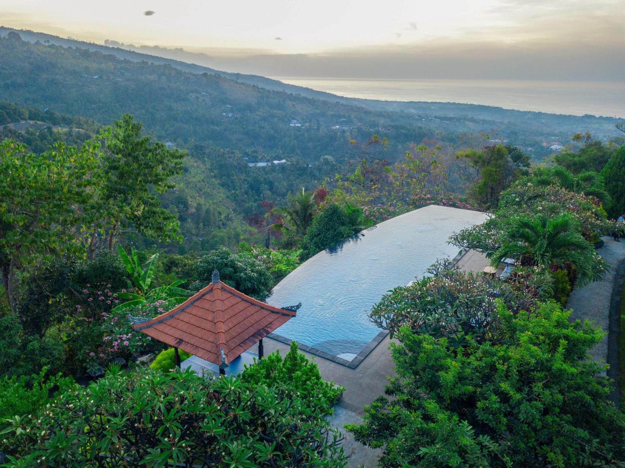 Villa Selonding Batu Lovina Buitenkant foto